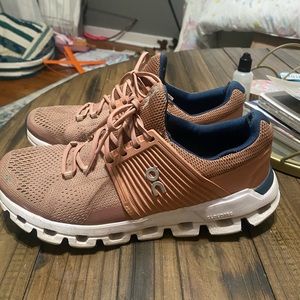 Womens on cloud sneakers